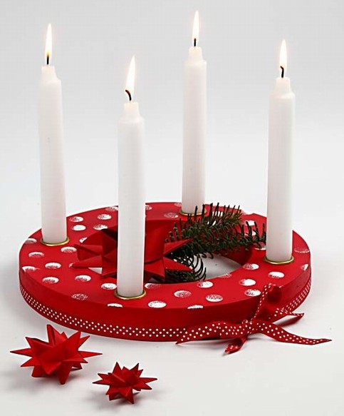 Drevený adventný svietnik na 4 sviečky