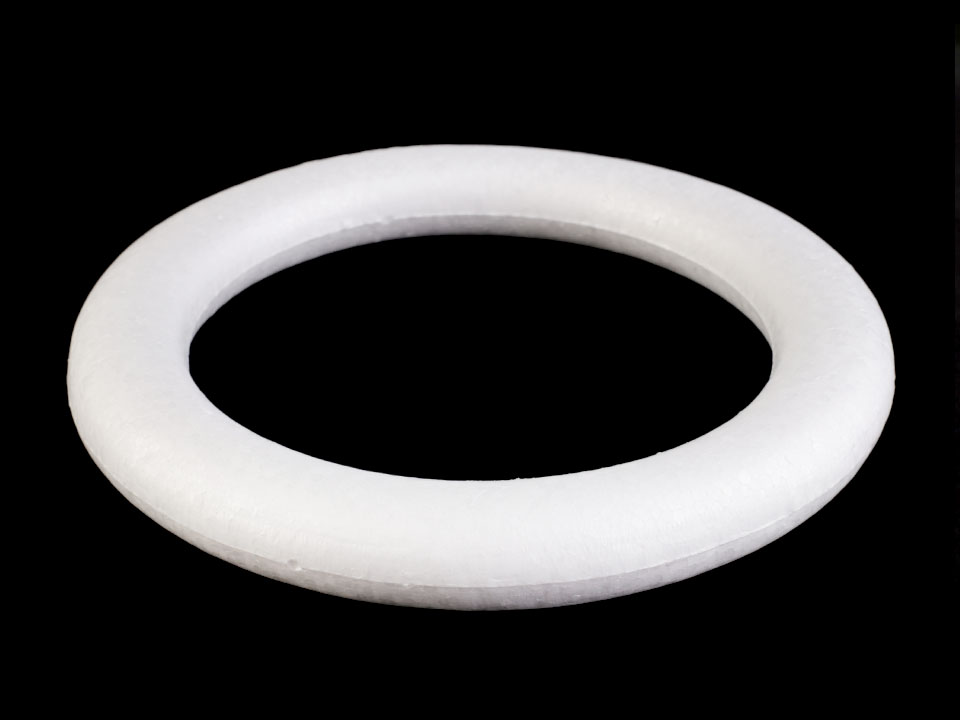Polystyrénový veniec okrúhly 26,5 cm, 1 ks