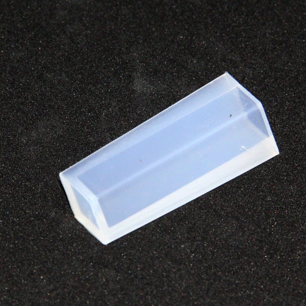 Silikonová forma Hranol kosoštvorec