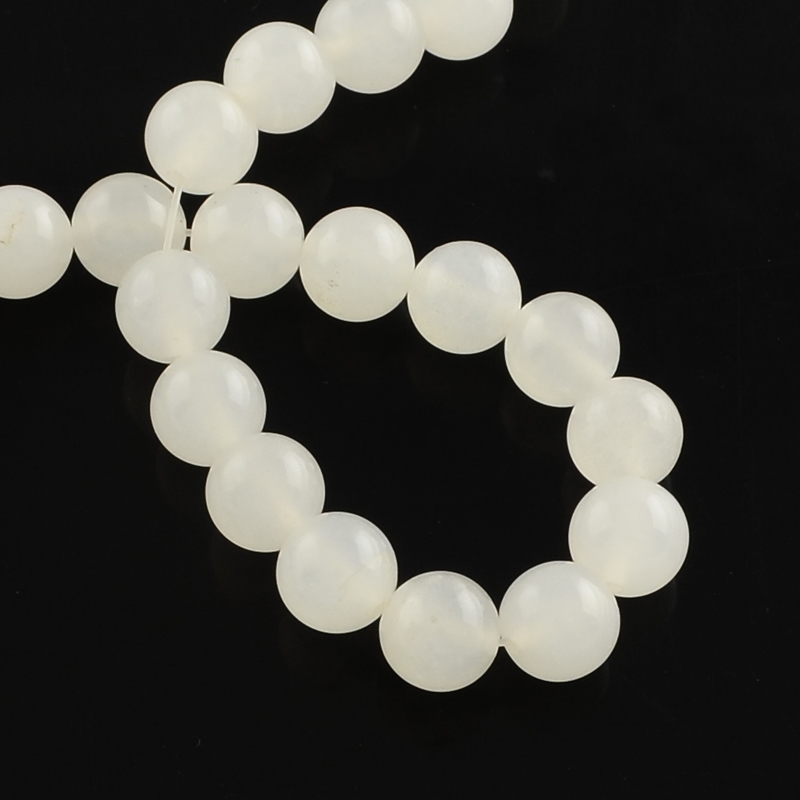 Korálky z prírodného kameňa bieleho Jadeit 8mm, 48 ks