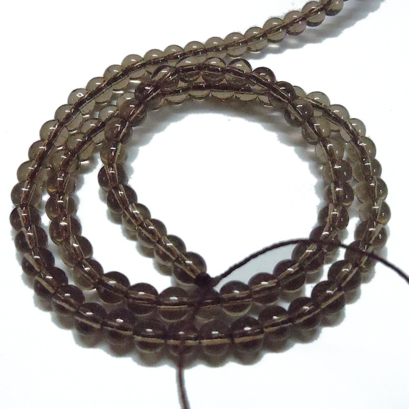 Sklenené korálky 6mm, 67 ks