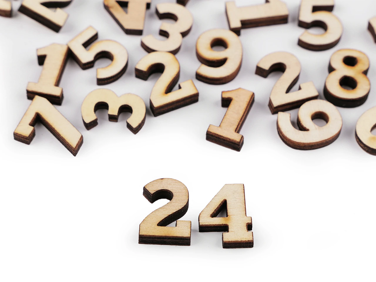Čísla na výrobu adventného kalendára 1-24