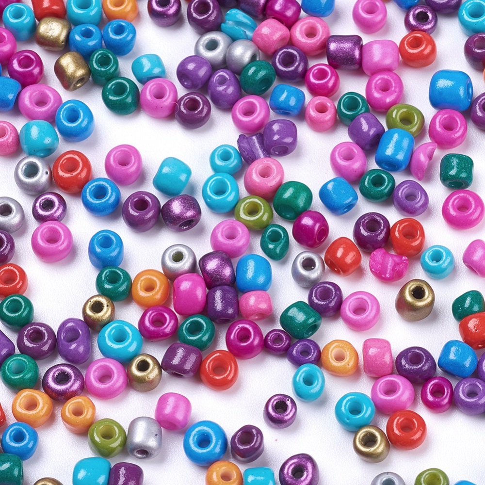 Nepriehľadný rokajl s keramickým leskom 4mm, 50g