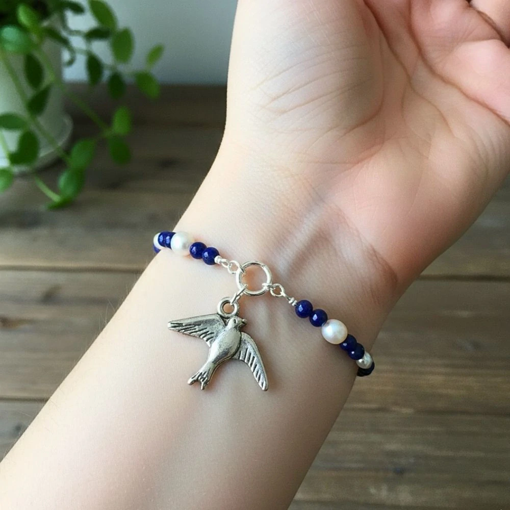Kovový prívesok Vtáčik 17,5x22,5x1,5mm, 10 ks