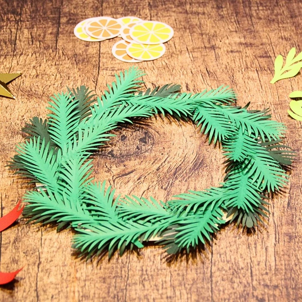 DIY Kreatívna Sada: Vyrobte si vianočný veniec na dvere