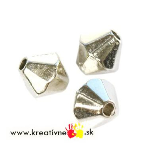 Plastové korálky Silver diamanty 8mm 20 ks