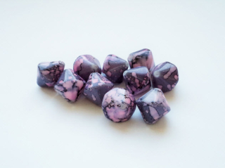 Korálky obojstranný kužeľ 10mm 10 ks