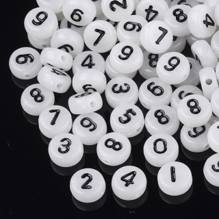 Plastové čísla svietiace v tme 7x4mm, 10g